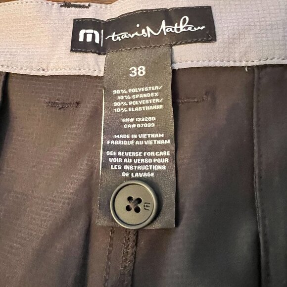 Travis Mathew Shorts Men 38 Black Starnes Micro Chip Golf Performance Size 38 - Picture 6 of 8